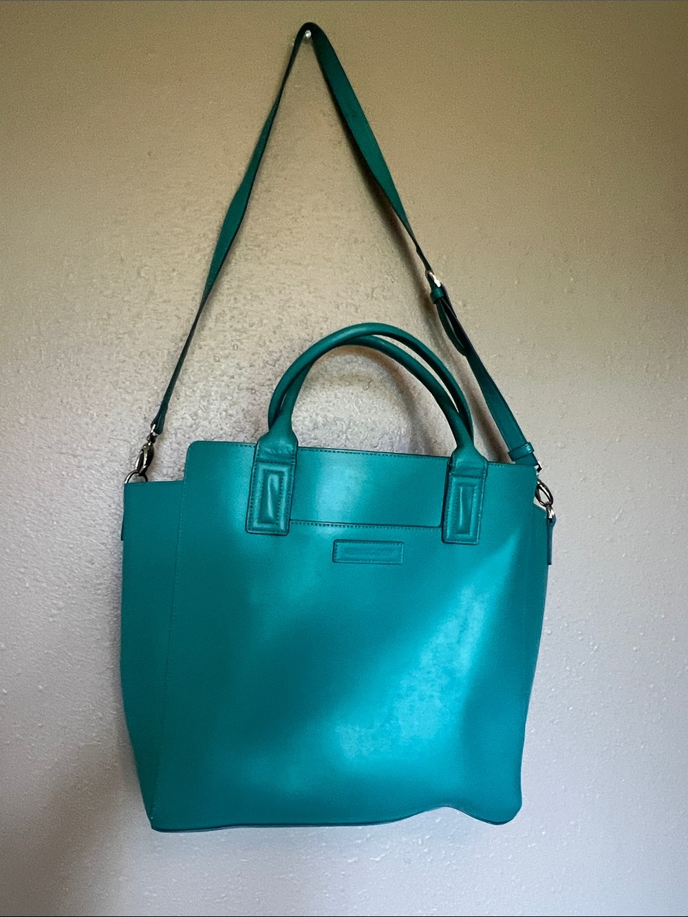 Vera Bradley Teal Tote with Removable Shoulder Strap